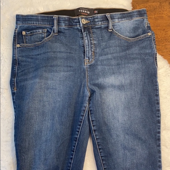 Torrid sky high skinny jeans